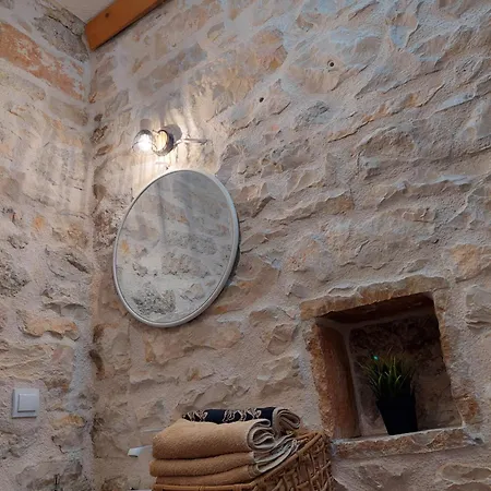 Anda Apartment