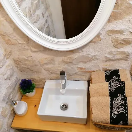 Anda Apartment Drinovci